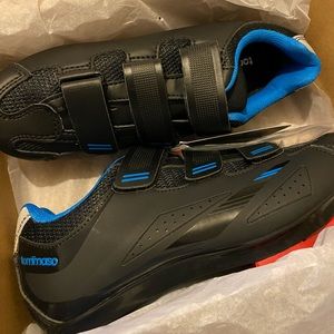 Never worn tommaso Spin Shoes! With Tag size 7.5